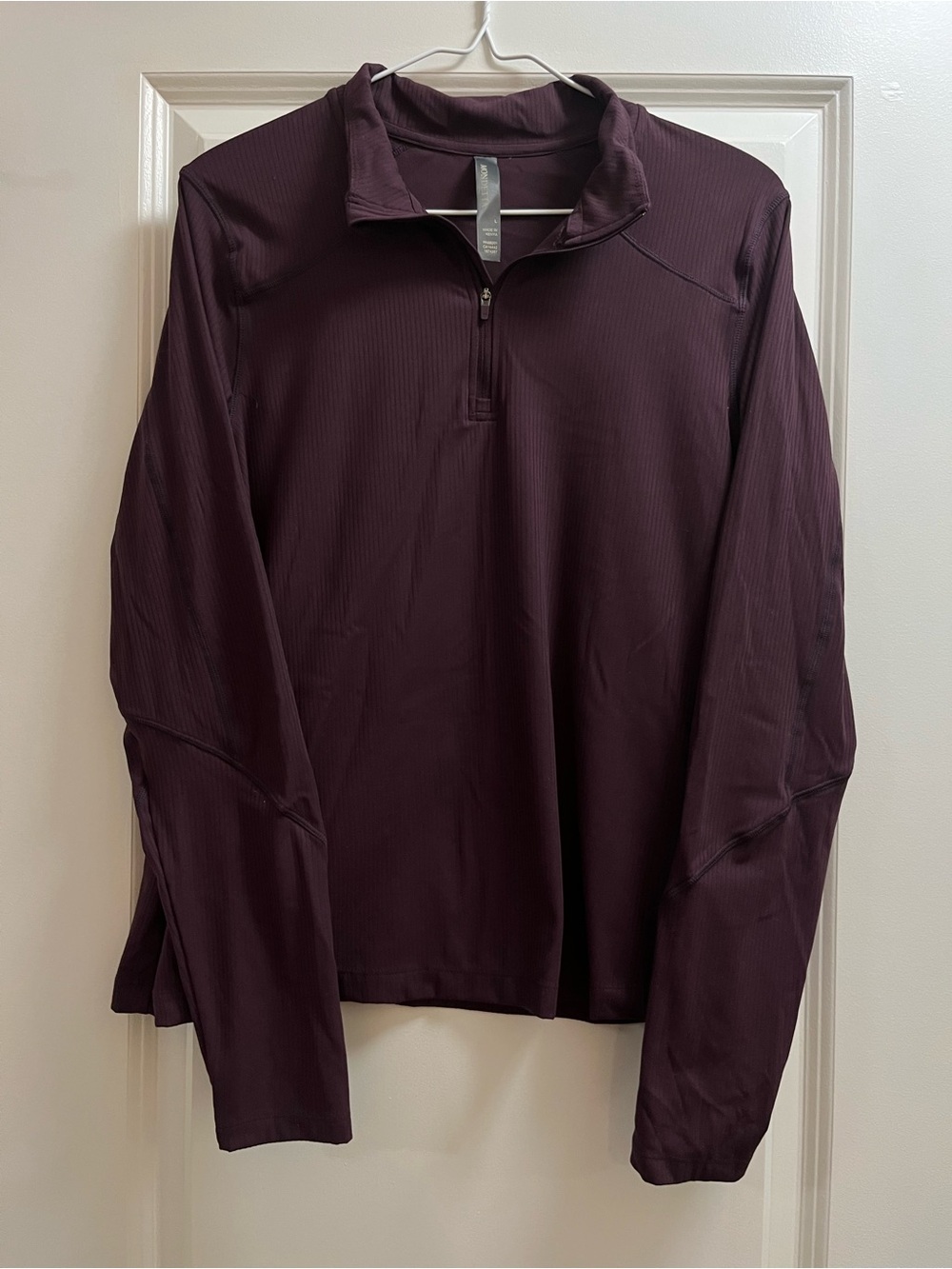 Mondetta Ribbed Quarter-Zip Pullover in Plum